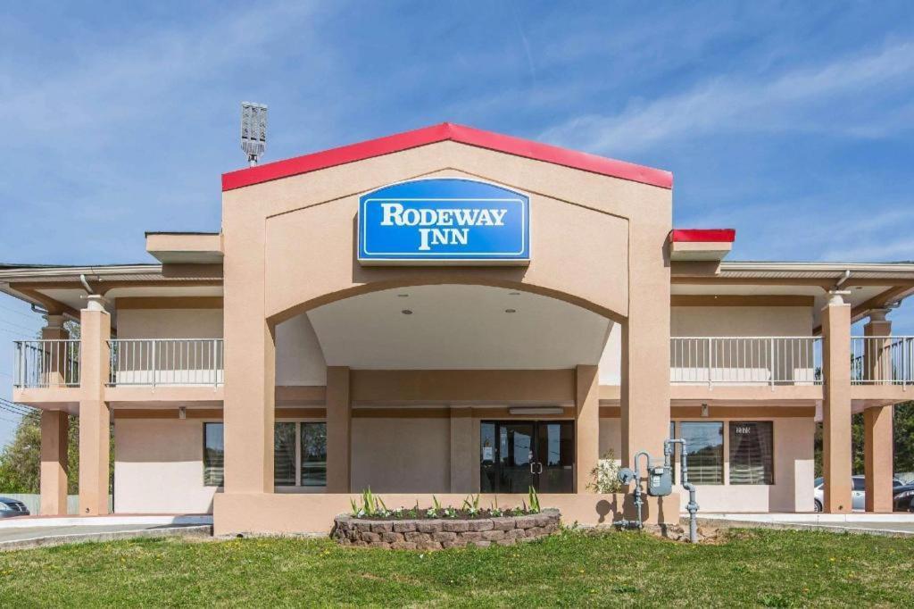 Rodeway Inn Мариета Екстериор снимка